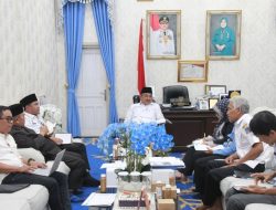 Bupati Anwar Sadat Buka RUPSLB BPR Tanggo Rajo