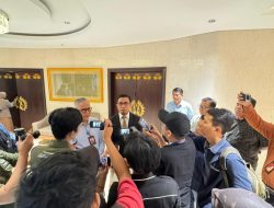 OJK Pastikan Dana Nasabah Aman, Minta Warga Tak Terprovokasi Isu soal Bank Jambi