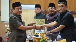 Bupati Tanjabbar Hadiri Rapat Paripurna LKPJ Bupati Tahun 2025