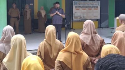 Pimpin Apel di Kantor Camat Telanaipura, Kemas Faried Tekankan Disiplin dan Soroti Soal Sampah