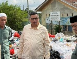 Ketua DPRD Kota Jambi Kemas Faried Soroti Tumpukan Sampah di Olak Kemangk