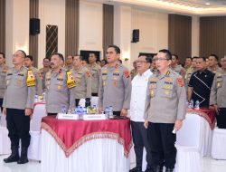 Polda Jambi Tingkatkan Pelayanan Publik Prima, Serahkan Penghargaan WBK dan Pelayanan Prima