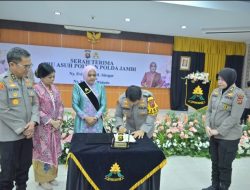 ‎Kapolda Jambi Tekankan Peran Ibu Asuh dalam Pembinaan dan Penguatan Moril Polwan