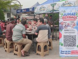 ‎Jumat Berbagi Polres Tanjab Barat, Wujud Kepedulian dan Kedekatan Polri dengan Masyarakat